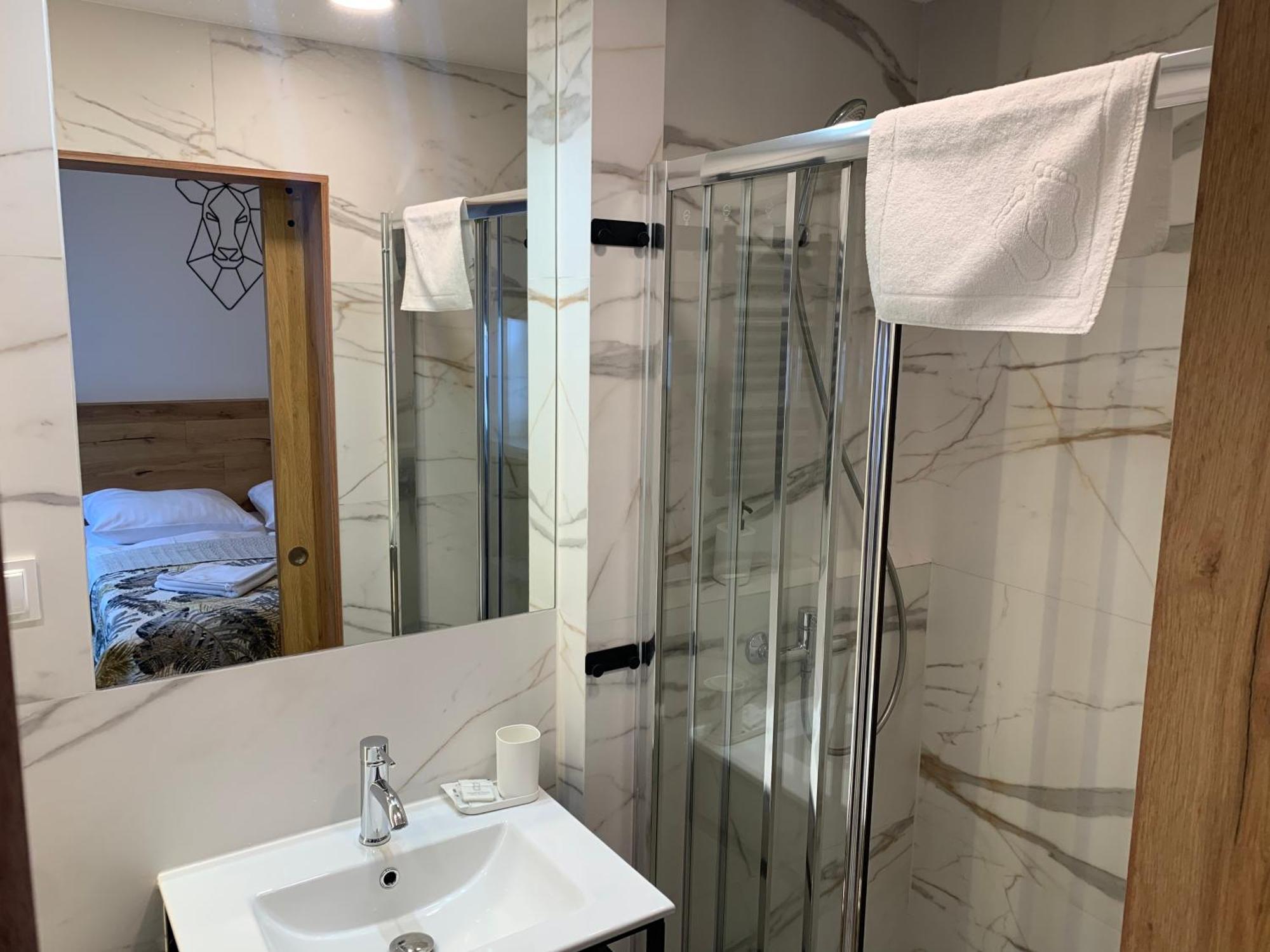 Apartament Kalina - Wyszynskiego Swieradow-Zdroj Luaran gambar