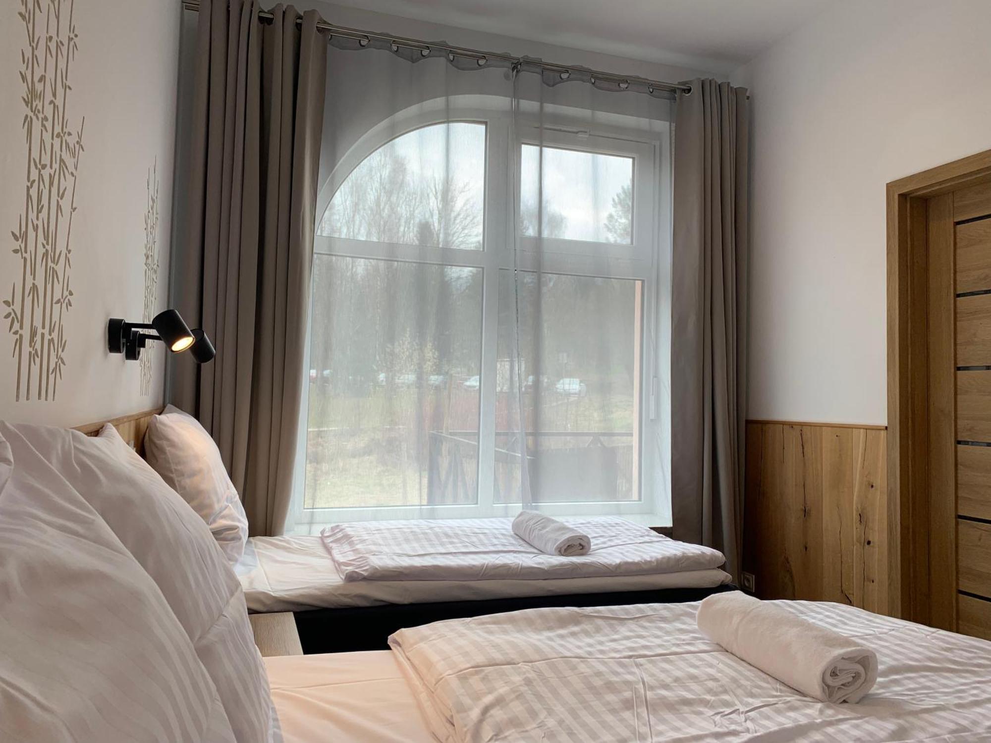 Apartament Kalina - Wyszynskiego Swieradow-Zdroj Luaran gambar
